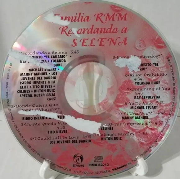 Familia RMM (CD Recordando a Selena) RMKD-82013